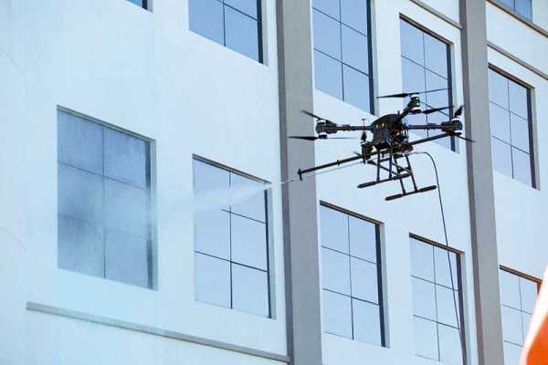 Choosing Cleaning Solutions for Drone Window Cleaning: A Practical Guide
