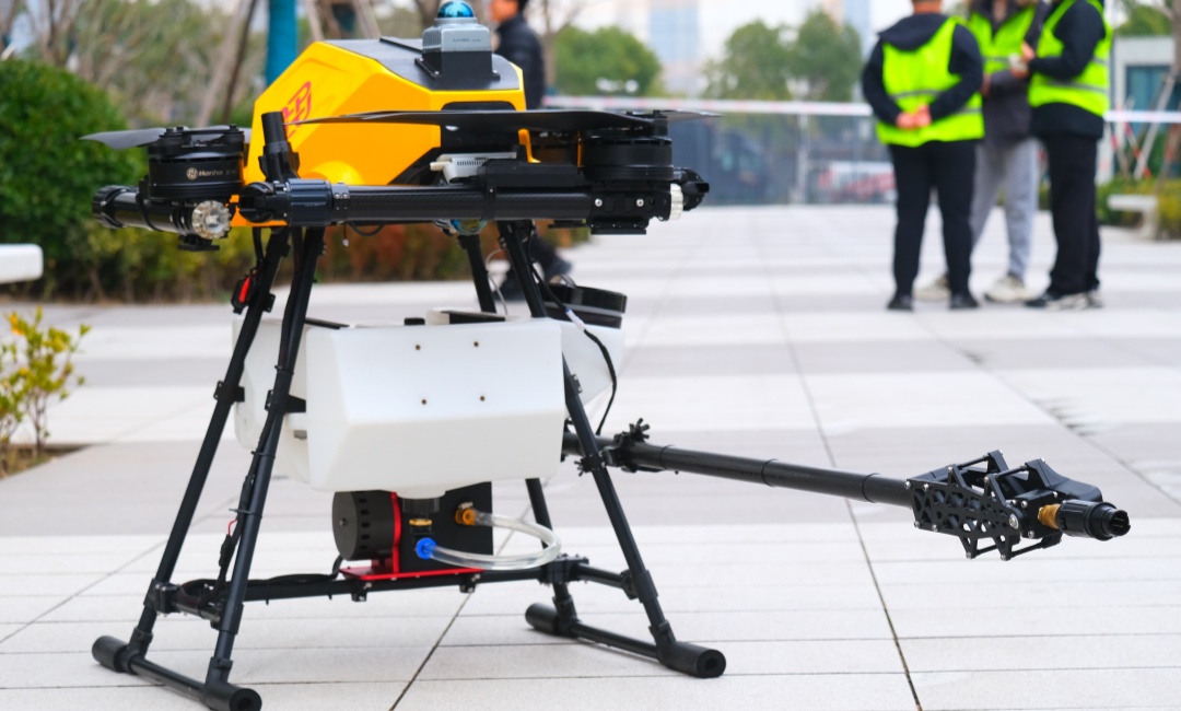 C16 cleaning drone front view – Compact high-rise and PV panel cleaning drone with modular design