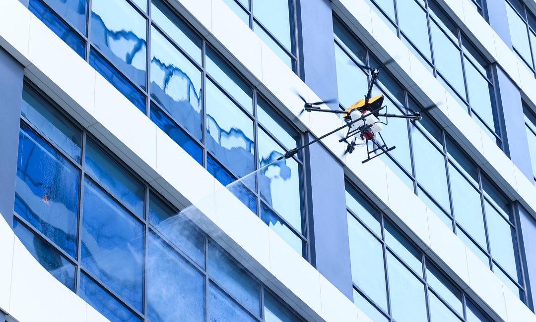 C16 cleaning drone front view – Compact high-rise and PV panel cleaning drone with modular design